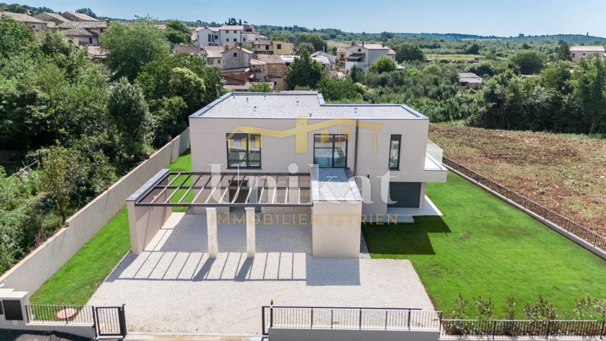 Splendida villa nuova con piscina e sauna, 303 m2 - chiavi in mano